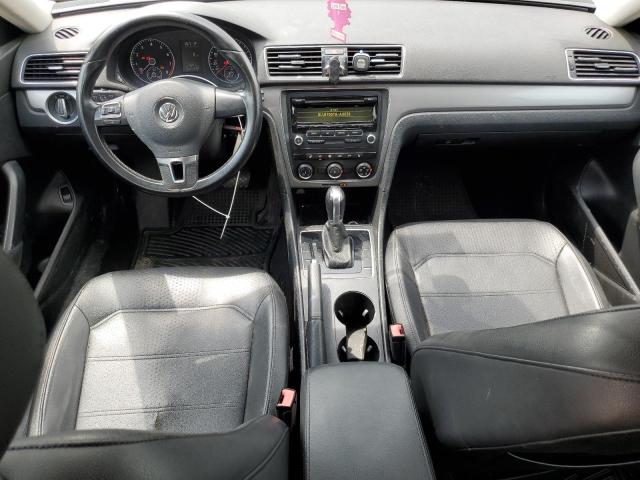 1VWAT7A39FC002220 - 2015 VOLKSWAGEN PASSAT S Grau Foto 8