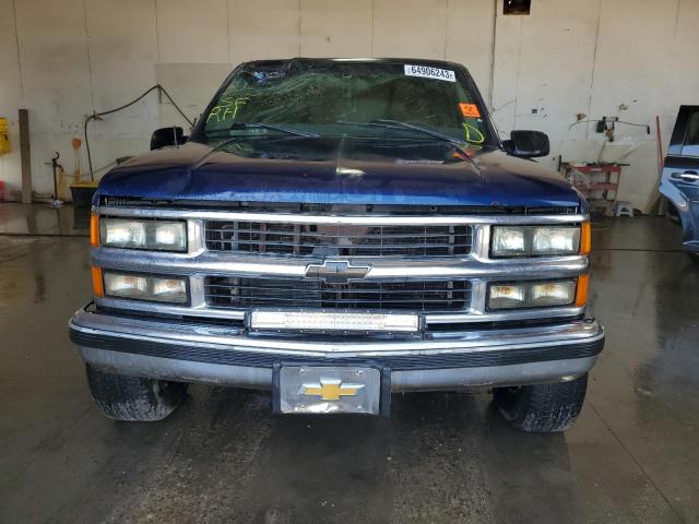 1GNEK13R2XJ535066 - 1999 CHEVROLET TAHOE K1500 BLUE photo 5