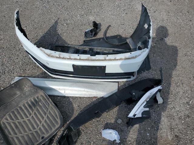 1VWAA7A39JC031652 - 2018 VOLKSWAGEN PASSAT S 白色 照片 12