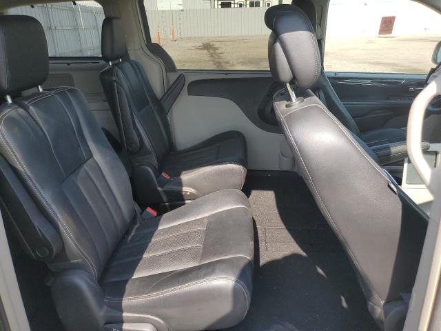 2A4RR8DG3BR798130 - 2011 CHRYSLER TOWN & COU TOURING L SILVER photo 11