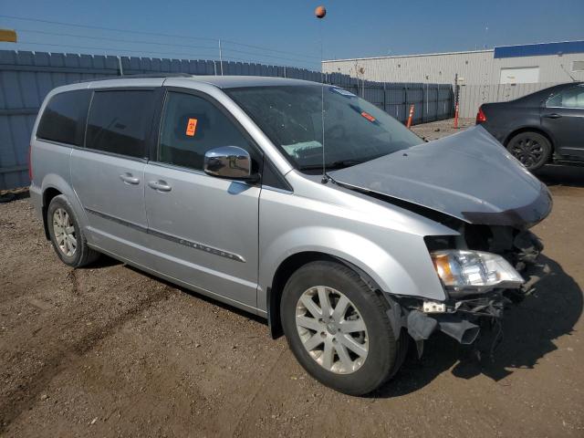 2A4RR8DG3BR798130 - 2011 CHRYSLER TOWN & COU TOURING L SILVER photo 4