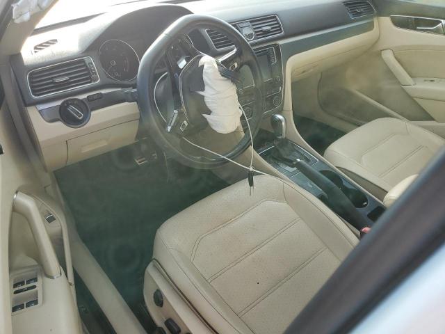 1VWDT7A39HC014268 - 2017 VOLKSWAGEN PASSAT R-LINE Ağ foto 8