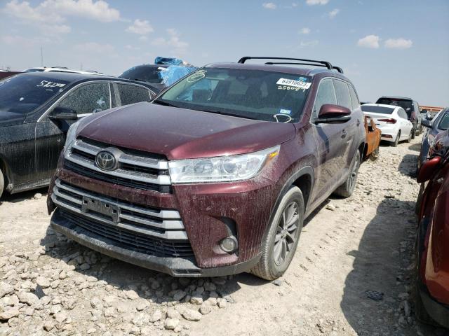 5TDKZRFH1JS258087 - 2018 TOYOTA HIGHLANDER SE MAROON photo 1