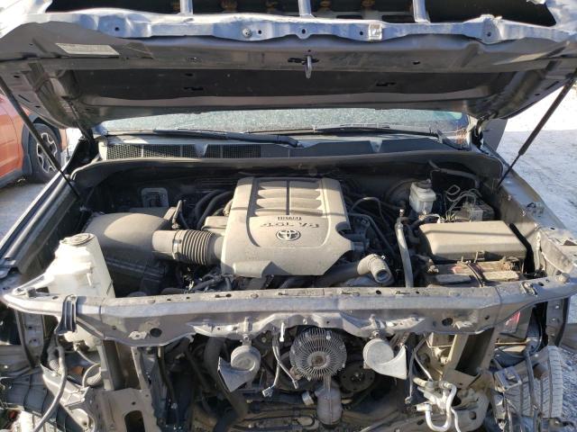 5TFRM5F16HX119487 - 2017 TOYOTA TUNDRA DOUBLE CAB SR/SR5 GRAY photo 11