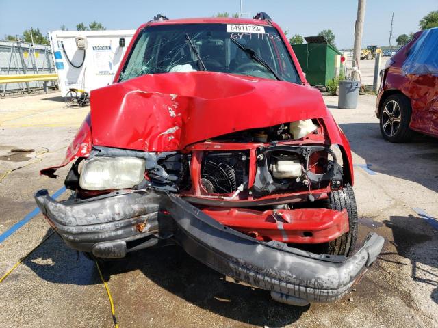 2CNBJ734736917800 - 2003 CHEVROLET TRACKER ZR2 RED photo 5