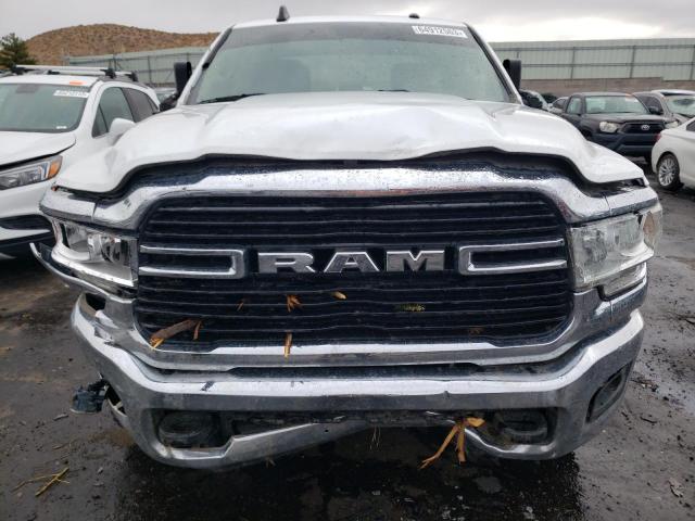 3C6UR5DL6LG159105 - 2020 RAM 2500 BIG HORN WHITE photo 5