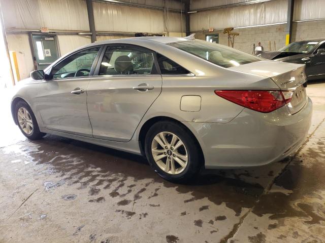 5NPEB4ACXBH136142 - 2011 HYUNDAI SONATA GLS SILVER photo 2