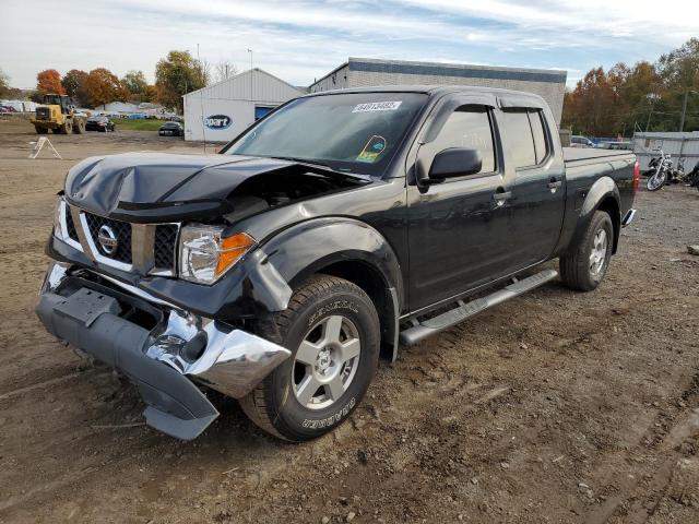 1N6AD09W08C431915 - 2008 NISSAN FRONTIER CREW CAB LE BLACK photo 2