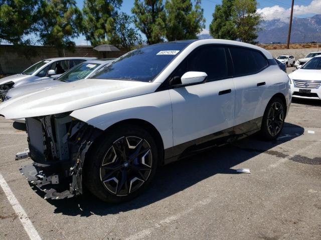 WB523CF04PCM15352 - 2023 BMW IX XDRIVE50 WHITE photo 1