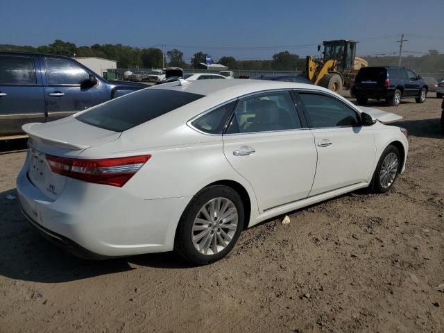 4T1BD1EB6DU001435 - 2013 TOYOTA AVALON HYBRID WHITE photo 3