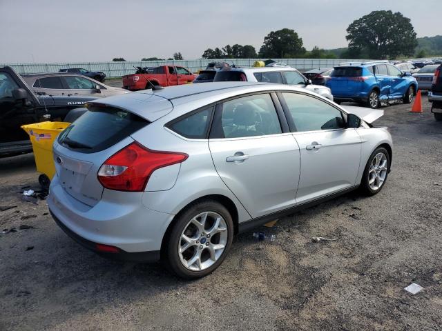 1FAHP3N22CL311688 - 2012 FORD FOCUS TITANIUM SILVER photo 3