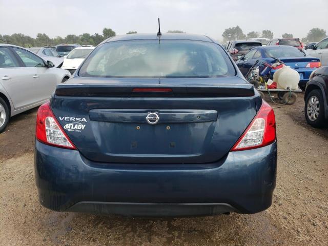 3N1CN7AP1HL873213 - 2017 NISSAN VERSA S GRAY photo 6