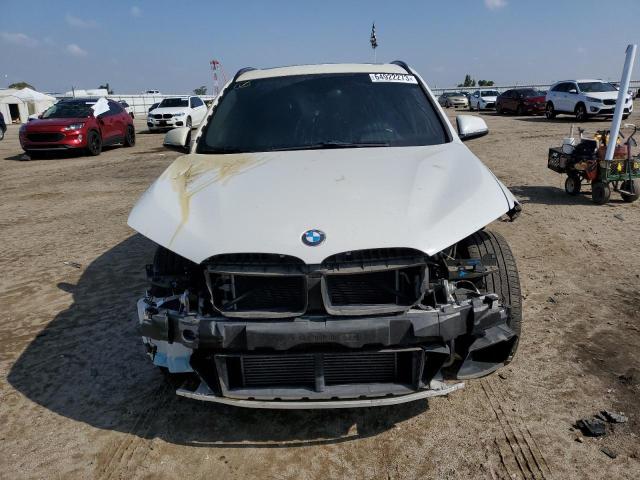 WBXHT3C36H5F71384 - 2017 BMW X1 XDRIVE28I WHITE photo 5