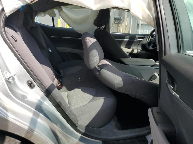 4T1C11AKXRU901863 - 2024 TOYOTA CAMRY LE SILVER photo 10