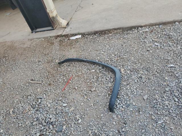 1GCGTEEN5J1181034 - 2018 CHEVROLET COLORADO ZR2 BLACK photo 12