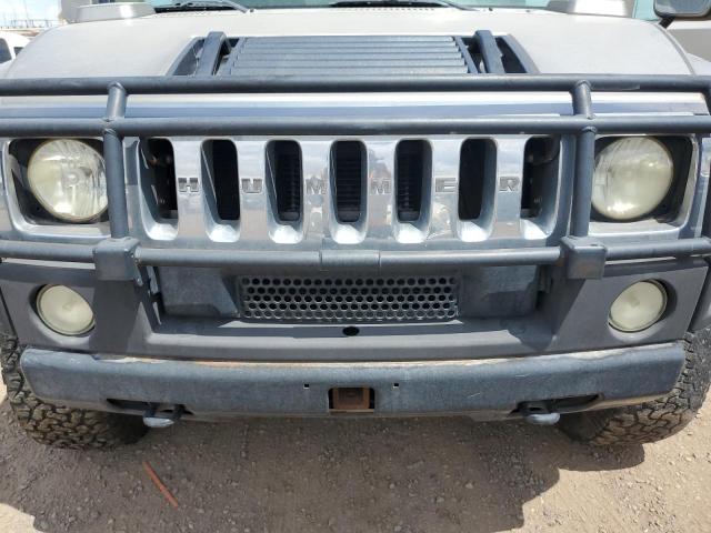 5GRGN23U43H134797 - 2003 HUMMER H2 GOLD photo 11