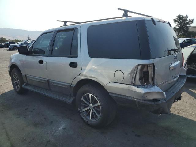 1FMRU13W74LA15340 - 2004 FORD EXPEDITION XLS SILVER photo 2