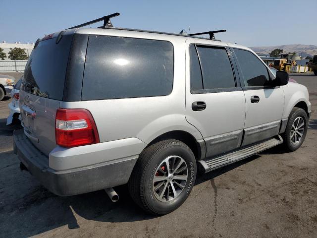 1FMRU13W74LA15340 - 2004 FORD EXPEDITION XLS SILVER photo 3