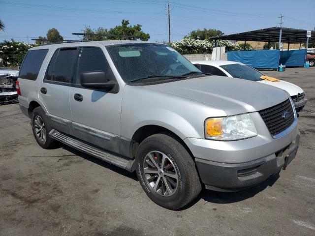 1FMRU13W74LA15340 - 2004 FORD EXPEDITION XLS SILVER photo 4