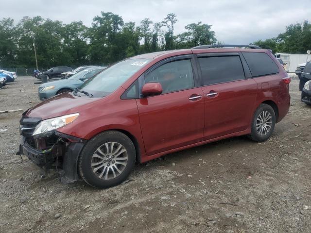 2020 TOYOTA SIENNA XLE, 