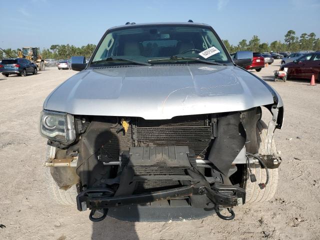 5LMJJ2HT9FEJ04700 - 2015 LINCOLN NAVIGATOR ვერცხლისფერი ფოტო 5