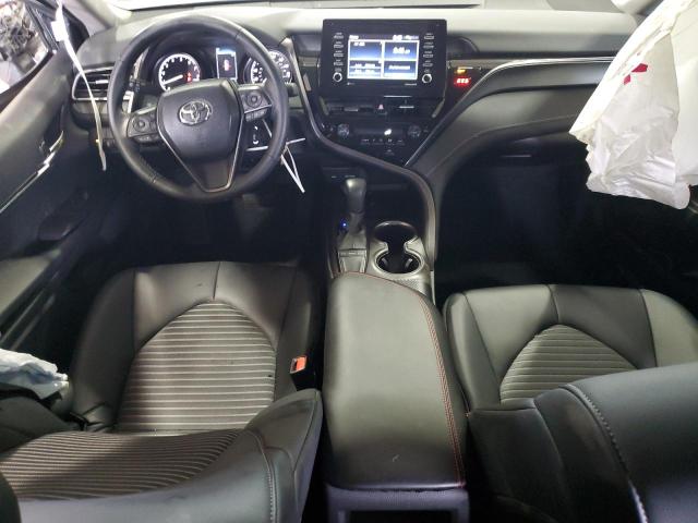 4T1G11AK3RU864026 - 2024 TOYOTA CAMRY SE NIGHT SHADE SILVER photo 8