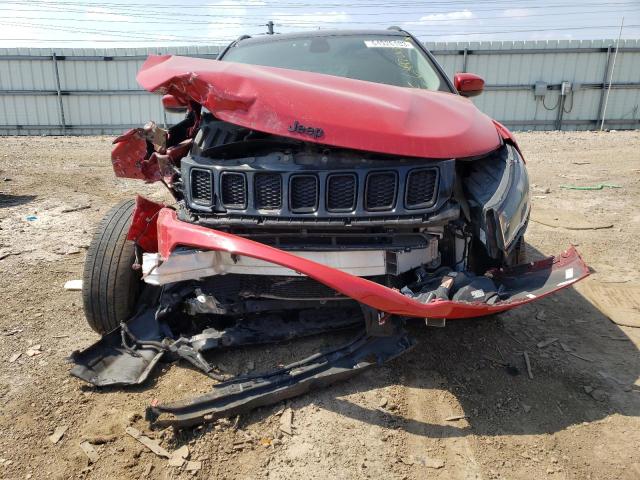 3C4NJDBB9JT454938 - 2018 JEEP COMPASS LATITUDE RED photo 5