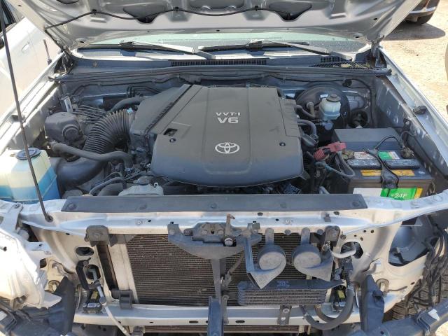 5TFJU4GN6CX015647 - 2012 TOYOTA TACOMA DOUBLE CAB PRERUNNER SILVER photo 11