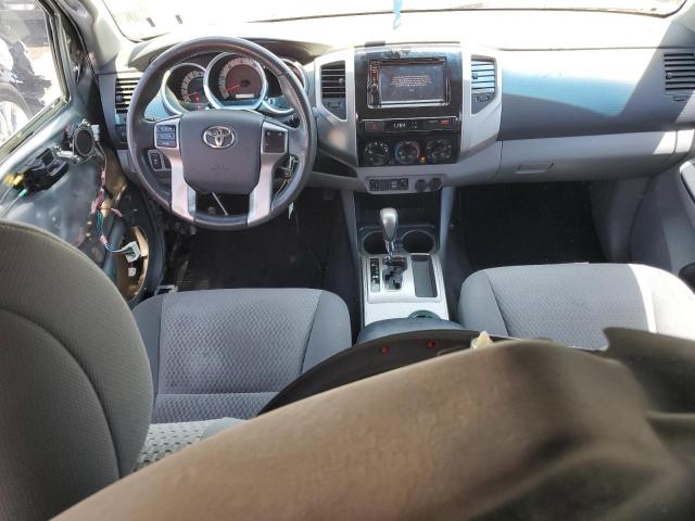 5TFJU4GN6CX015647 - 2012 TOYOTA TACOMA DOUBLE CAB PRERUNNER SILVER photo 8