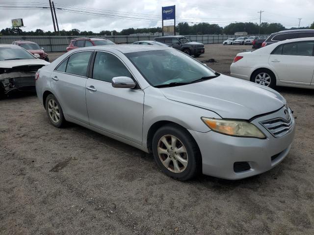 4T1BF3EK1BU665614 - 2011 TOYOTA CAMRY BASE 银色 照片 4