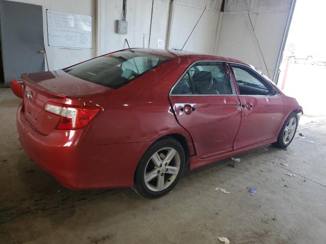 4T1BF1FK4DU675513 - 2013 TOYOTA CAMRY L RED photo 3