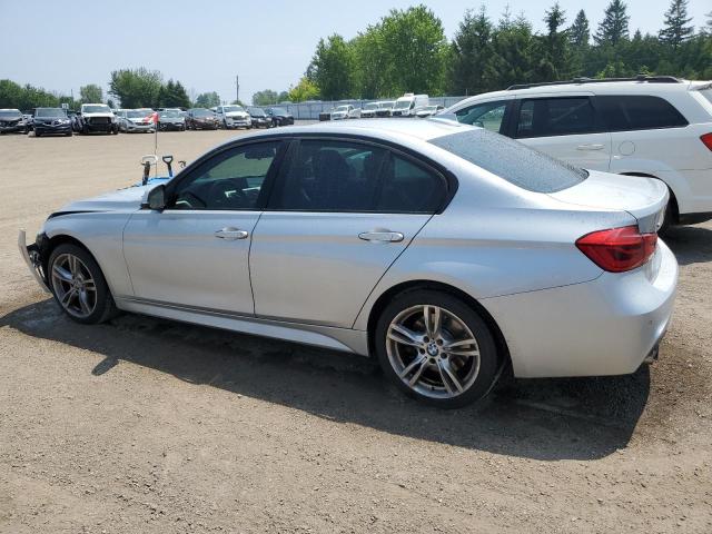 WBA8D9G53JNU70022 - 2018 BMW 330 XI 银色 照片 2