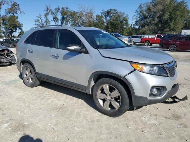 5XYKU3A69DG375967 - 2013 KIA SORENTO EX 银色 照片 4