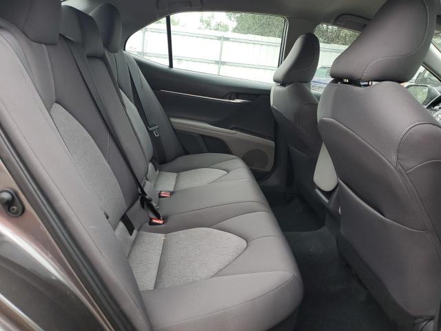 4T1C31AK0PU602924 - 2023 TOYOTA CAMRY LE GRAY photo 10