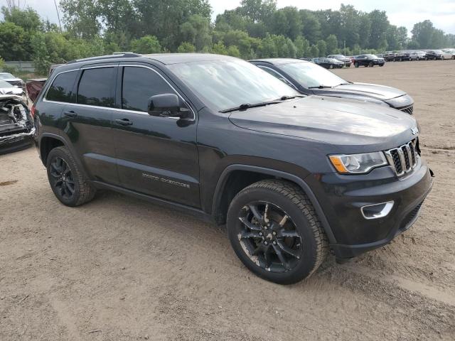 1C4RJFAG3HC941732 - 2017 JEEP GRAND CHER LAREDO BLACK photo 4