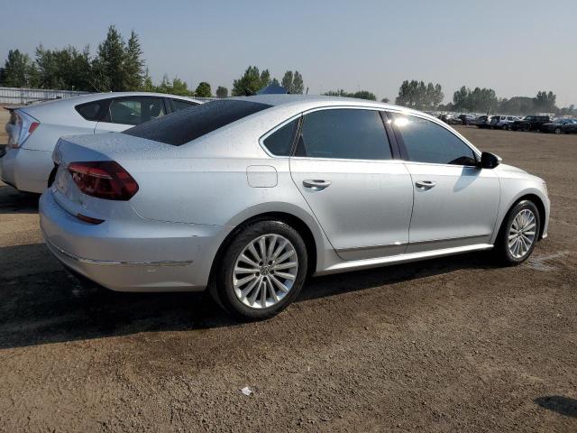 1VWBT7A39HC045527 - 2017 VOLKSWAGEN PASSAT SE 银色 照片 3