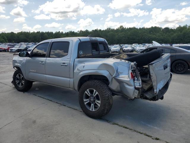 5TFCZ5AN4GX022773 - 2016 TOYOTA TACOMA DOUBLE CAB SILVER photo 2