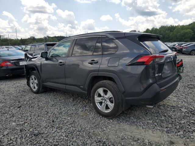 2T3RWRFV1LW093043 - 2020 TOYOTA RAV4 XLE GRAY photo 2