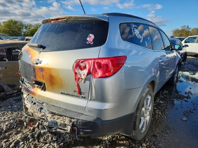 1GNKVGED5CJ192889 - 2012 CHEVROLET TRAVERSE LT SILVER photo 3