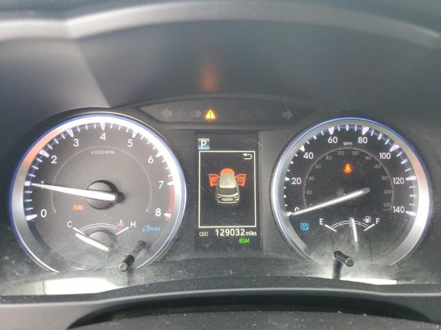 5TDKZRFH0KS566109 - 2019 TOYOTA HIGHLANDER SE SILVER photo 9