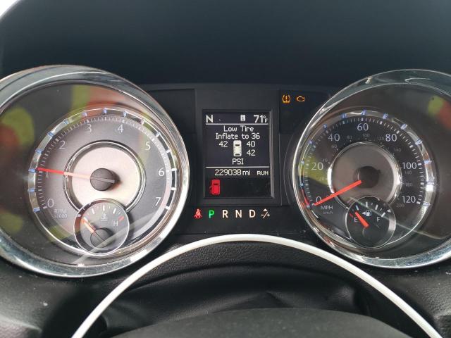 2C4RC1CG3DR767625 - 2013 CHRYSLER TOWN & COU TOURING L WHITE photo 9