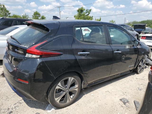 1N4AZ1CP6JC303542 - 2018 NISSAN LEAF S BLACK photo 3