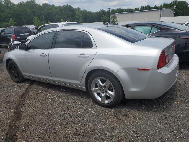 1G1ZC5EB3A4115040 - 2010 CHEVROLET MALIBU 1LT SILVER photo 2