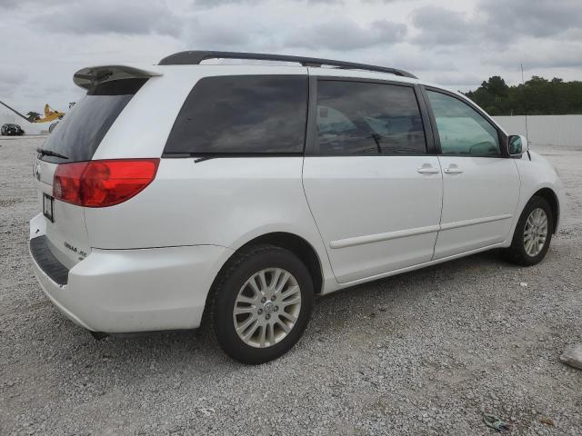 5TDBK22C68S017867 - 2008 TOYOTA SIENNA XLE WHITE photo 3