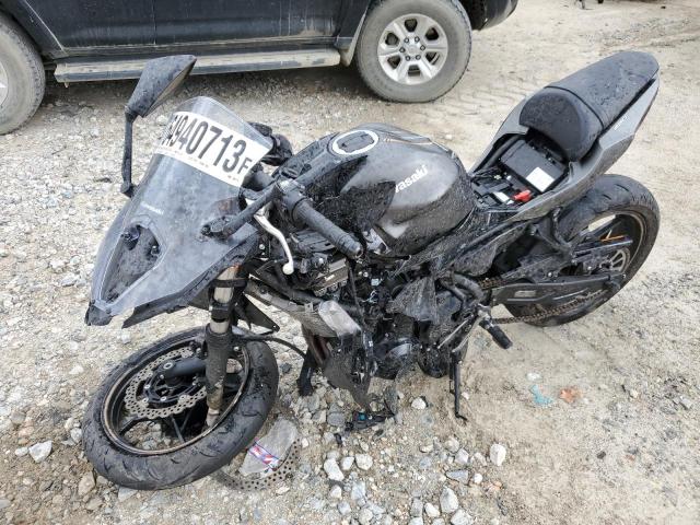 ML5EXER17PDA88720 - 2023 KAWASAKI EX650 R Сұр фото 2