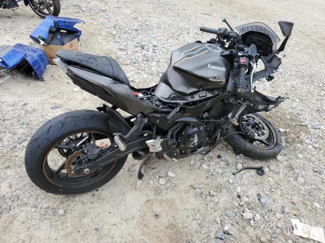 ML5EXER17PDA88720 - 2023 KAWASAKI EX650 R Сұр фото 4