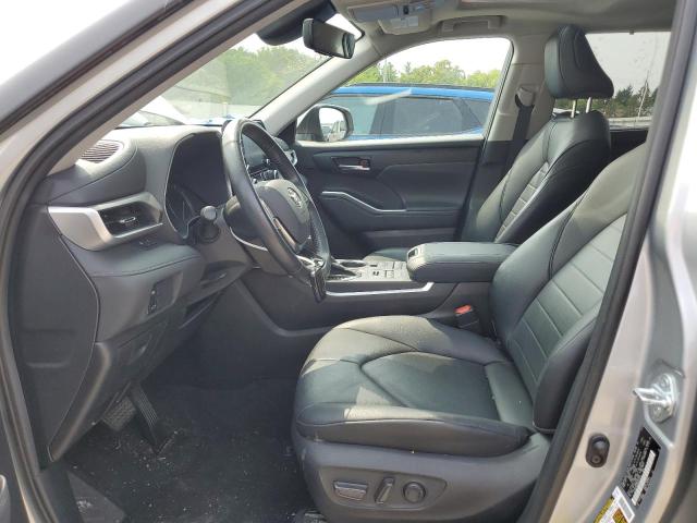 5TDHZRBH9MS072642 - 2021 TOYOTA HIGHLANDER XLE Gümüş foto 7