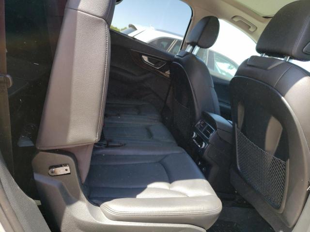 WA1VAAF78JD025391 - 2018 AUDI Q7 PRESTIGE SILVER photo 11
