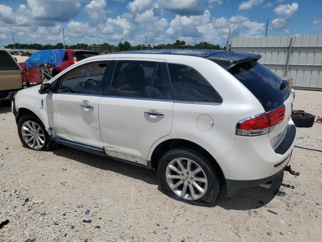 2LMDJ6JK6DBL36922 - 2013 LINCOLN MKX WHITE photo 2