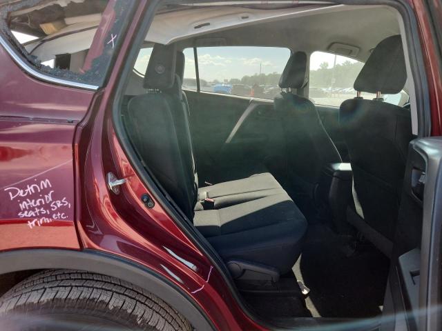 2T3BFREV0JW841457 - 2018 TOYOTA RAV4 LE Qırmızı foto 11